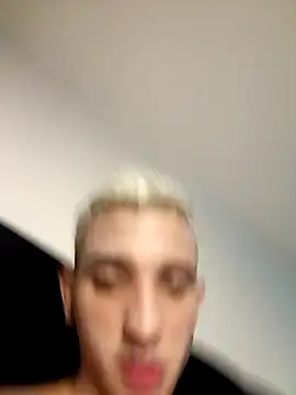 manu stiv online show from September 15, 2025, 8:04 am