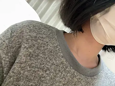 Snapshot of riri_riri_jp chatting on March 3, 2026, 11:17 am riri riri jp online show from March 3, 2026, 11:17 am