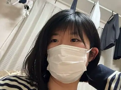 Snapshot of riri_riri_jp chatting on March 9, 2026, 1:58 pm riri riri jp online show from March 9, 2026, 1:58 pm