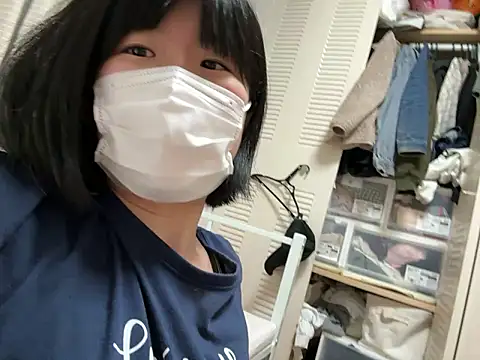 Snapshot of riri_riri_jp chatting on May 7, 2026, 10:29 am riri riri jp online show from May 7, 2026, 10:29 am
