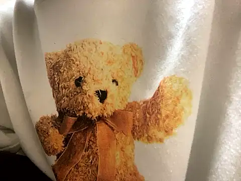 Snapshot of riri_riri_jp chatting on December 2, 2025, 10:28 am riri riri jp online show from December 2, 2025, 10:28 am