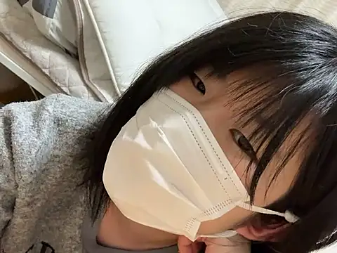 Snapshot of riri_riri_jp chatting on April 14, 2026, 11:37 am riri riri jp online show from April 14, 2026, 11:37 am