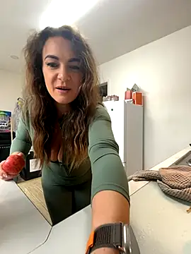 Snapshot of GoddessLucyRose chatting on September 20, 2025, 12:10 pm GoddessLucyRose online show from September 20, 2025, 12:10 pm