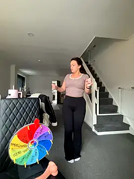 Snapshot of GoddessLucyRose chatting on October 1, 2025, 10:09 am GoddessLucyRose online show from October 1, 2025, 10:09 am