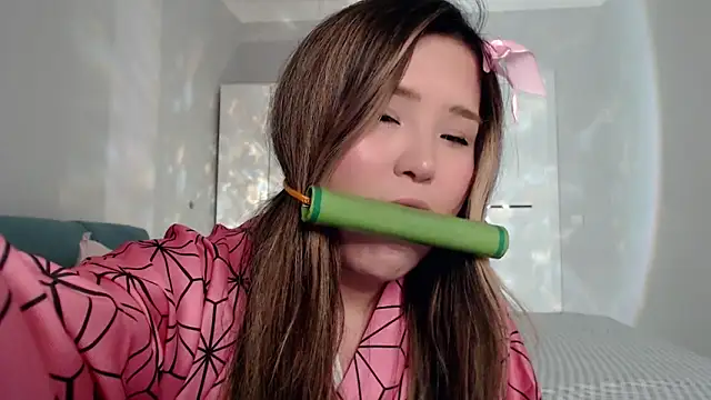 Snapshot of Minamin_20 chatting on February 13, 2026, 7:14 pm Minamin 20 online show from February 13, 2026, 7:14 pm