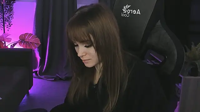 DakotaaJohnnson online show from February 25, 2025, 11:48 pm