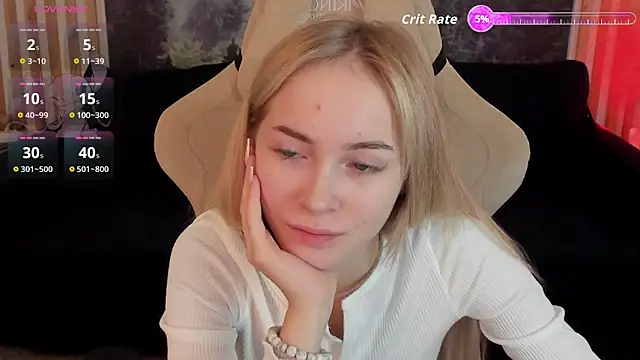 DakotaaJohnnson online show from October 11, 2025, 9:10 am