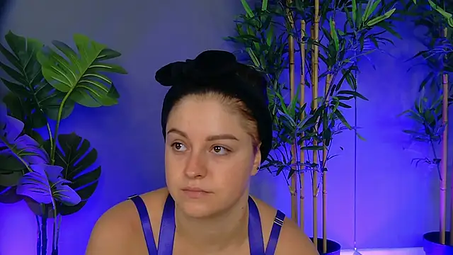 PatriciaSpice online show from September 22, 2025, 5:13 am