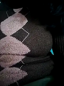 Snapshot of tasty_Chocobaar chatting on November 20, 2025, 7:53 am tasty Chocobaar online show from November 20, 2025, 7:53 am