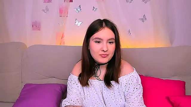 Chelsy Berry online show from February 16, 2025, 10:21 am