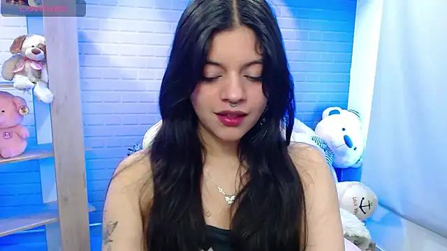 ashley cute77 online show from December 15, 2025, 11:05 am