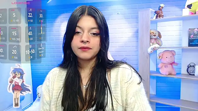 ashley cute77 online show from November 18, 2025, 11:46 am