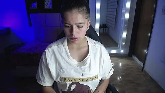 Kitten Cam online show from February 22, 2026, 1:13 pm