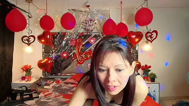 Snapshot of MysticMature chatting on February 10, 2026, 7:57 pm MysticMature online show from February 10, 2026, 7:57 pm