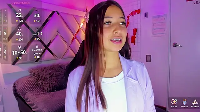 Snapshot of sofia__james chatting on March 22, 2025, 3:53 pm sofia james online show from March 22, 2025, 3:53 pm