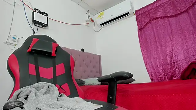 Barbie sexy33 online show from January 18, 2026, 8:01 pm