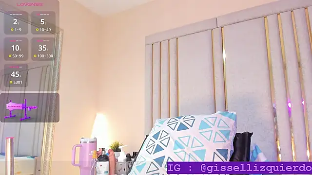 Snapshot of Liincostelloo chatting on October 30, 2025, 7:44 pm Liincostelloo online show from October 30, 2025, 7:44 pm