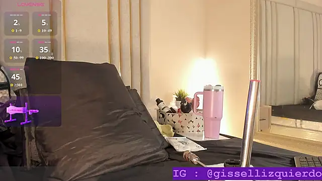 Snapshot of Liincostelloo chatting on December 4, 2025, 7:46 pm Liincostelloo online show from December 4, 2025, 7:46 pm