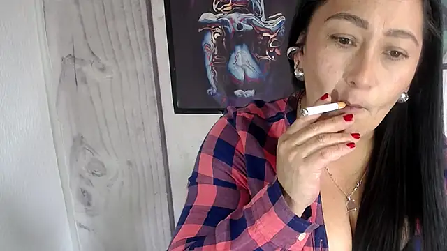 JULIANAWET69 online show from October 26, 2025, 5:24 pm