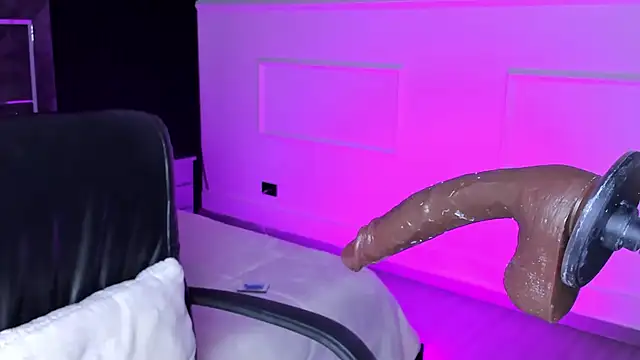 Snapshot of Gigidoll chatting on September 11, 2025, 11:43 am Gigidoll online show from September 11, 2025, 11:43 am