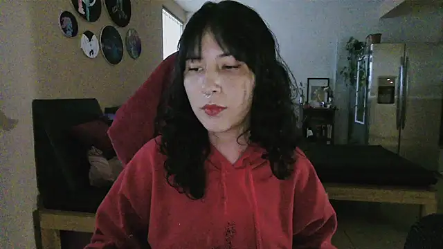 GinnyDelice online show from September 12, 2025, 11:48 pm