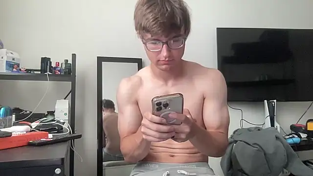 Snapshot of ryan_28747 chatting on May 18, 2026, 6:34 pm ryan 28747 online show from May 18, 2026, 6:34 pm