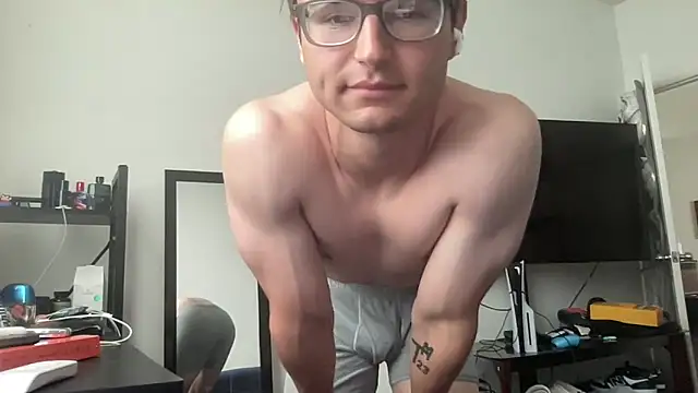 Snapshot of ryan_28747 chatting on May 19, 2026, 6:48 pm ryan 28747 online show from May 19, 2026, 6:48 pm