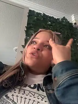 Snapshot of victoria__floyd chatting on November 17, 2025, 10:14 pm victoria floyd online show from November 17, 2025, 10:14 pm