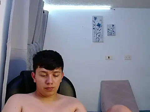 Alan red online show from December 17, 2025, 11:43 pm