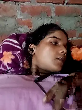 Snapshot of Sexy_Tanya69 chatting on October 30, 2025, 4:55 am Sexy Tanya69 online show from October 30, 2025, 4:55 am