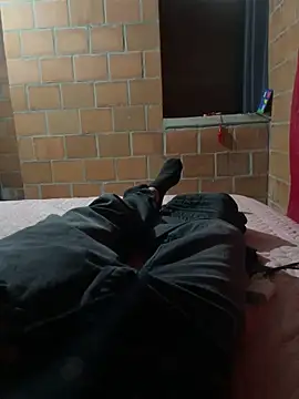 Avila67 online show from February 27, 2026, 12:33 am