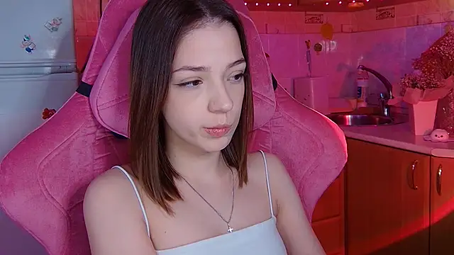 PamBeesly online show from March 26, 2026, 2:26 pm