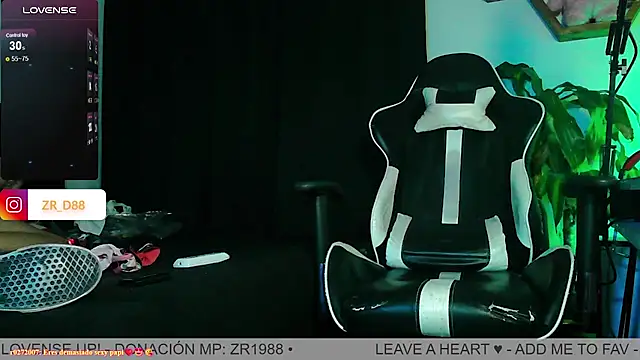 Snapshot of ZRD88 chatting on February 21, 2025, 8:07 am ZRD88 online show from February 21, 2025, 8:07 am