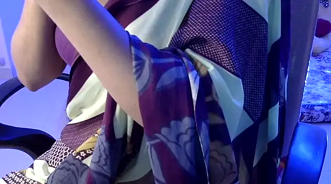 Shanaya1 online show from February 26, 2025, 6:04 pm