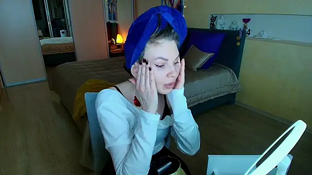 ReginaSparkle online show from March 7, 2025, 1:20 am