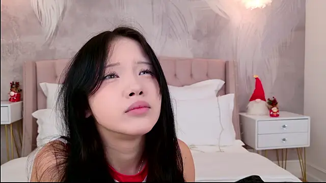 Snapshot of AnneCurtis chatting on December 14, 2025, 3:02 am AnneCurtis online show from December 14, 2025, 3:02 am