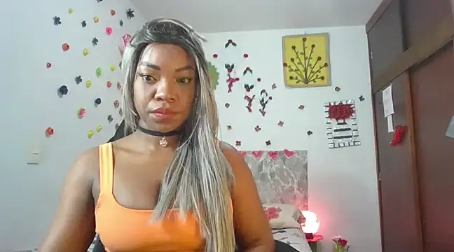 Snapshot of SaraYedid17 chatting on March 7, 2025, 5:08 am SaraYedid17 online show from March 7, 2025, 5:08 am