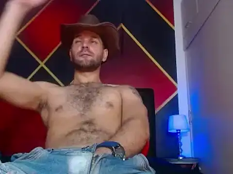 Cristian white online show from March 1, 2025, 5:27 pm