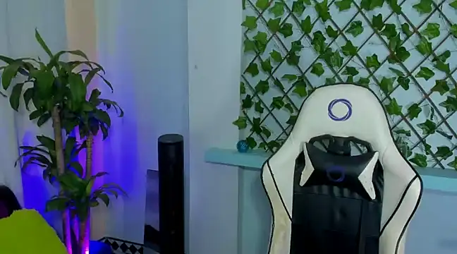 Snapshot of jasbleidy_ chatting on February 15, 2025, 1:16 pm jasbleidy online show from February 15, 2025, 1:16 pm