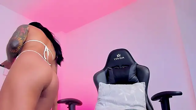 Snapshot of sophierooy22 chatting on February 4, 2026, 1:39 pm sophierooy22 online show from February 4, 2026, 1:39 pm