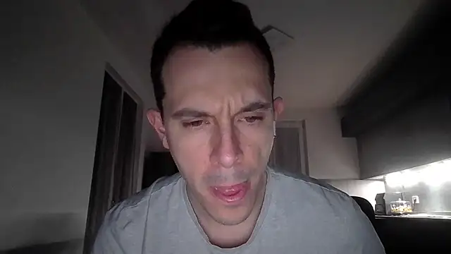 Snapshot of Masterclassyfeet chatting on March 3, 2025, 12:01 am Masterclassyfeet online show from March 3, 2025, 12:01 am