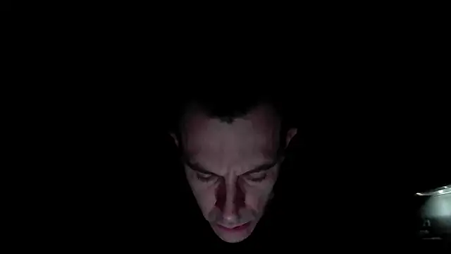 Snapshot of Masterclassyfeet chatting on March 16, 2025, 9:58 pm Masterclassyfeet online show from March 16, 2025, 9:58 pm