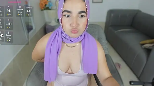 Snapshot of Ayha_khalaf chatting on November 23, 2025, 11:15 pm Ayha khalaf online show from November 23, 2025, 11:15 pm