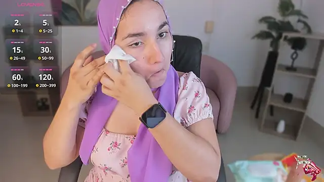 Snapshot of Ayha_khalaf chatting on November 23, 2025, 1:04 am Ayha khalaf online show from November 23, 2025, 1:04 am