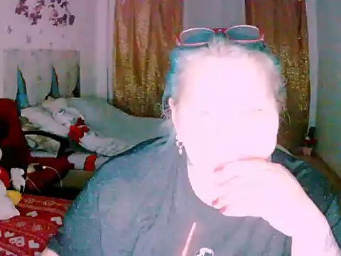 Snapshot of Marryllunax chatting on May 1, 2026, 7:30 pm Marryllunax online show from May 1, 2026, 7:30 pm