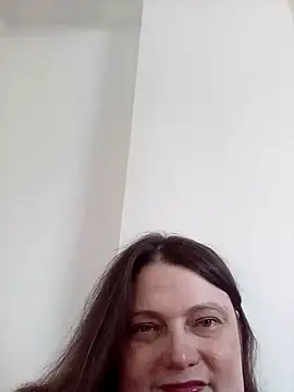 Snapshot of HotHornyEmmaX chatting on February 25, 2025, 2:15 pm HotHornyEmmaX online show from February 25, 2025, 2:15 pm