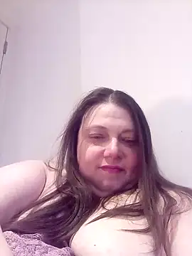 Snapshot of HotHornyEmmaX chatting on February 18, 2025, 5:20 pm HotHornyEmmaX online show from February 18, 2025, 5:20 pm