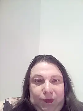 Snapshot of HotHornyEmmaX chatting on March 3, 2025, 6:46 pm HotHornyEmmaX online show from March 3, 2025, 6:46 pm