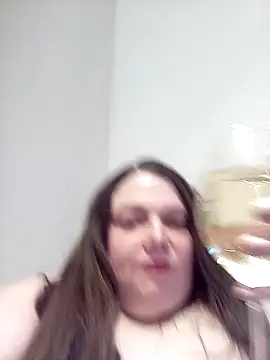 Snapshot of HotHornyEmmaX chatting on February 26, 2025, 5:42 pm HotHornyEmmaX online show from February 26, 2025, 5:42 pm