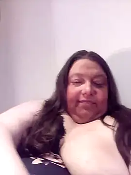 Snapshot of HotHornyEmmaX chatting on February 8, 2025, 4:57 pm HotHornyEmmaX online show from February 8, 2025, 4:57 pm